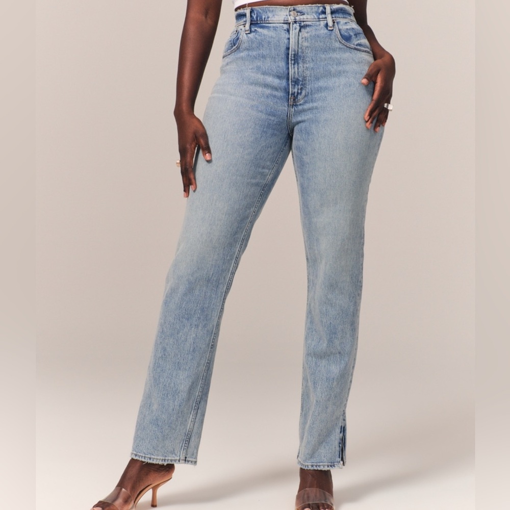 Abercrombie & Fitch 90s Straight Jeans with Split Hem